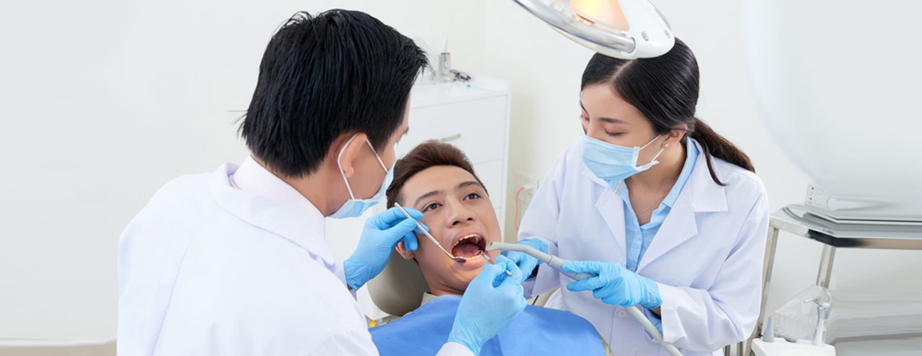 Pain Relief Tips After Getting a Dental Implant: What Works Best?