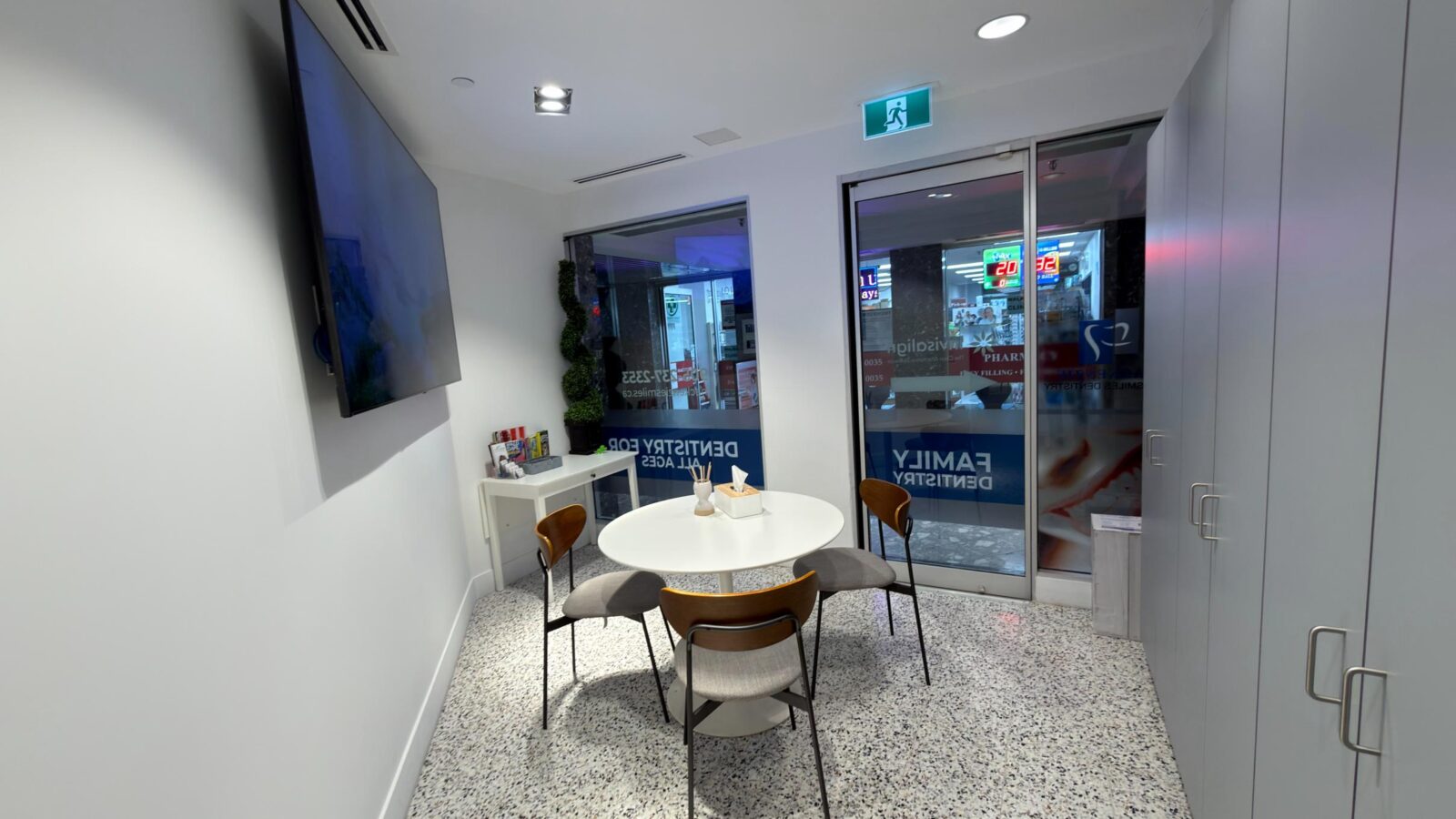 Waiting area at Mackenzie Smiles Dentistry in Richmond Hill